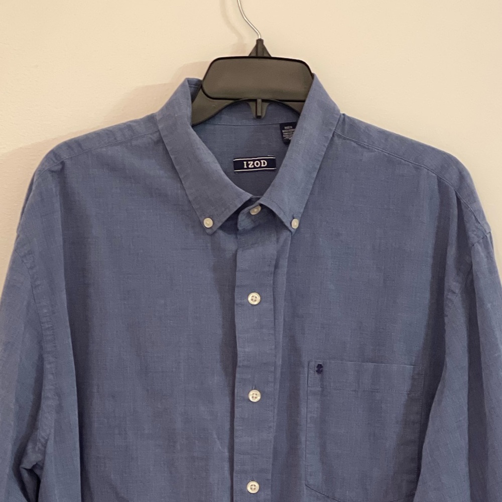 Izod Mens X-Large long sleeve button down blue cotton dress shirt